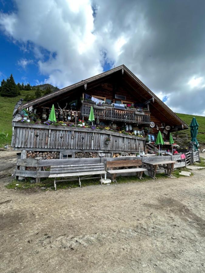 Apartament Haus Laubreuter Kaprun Zewnętrze zdjęcie