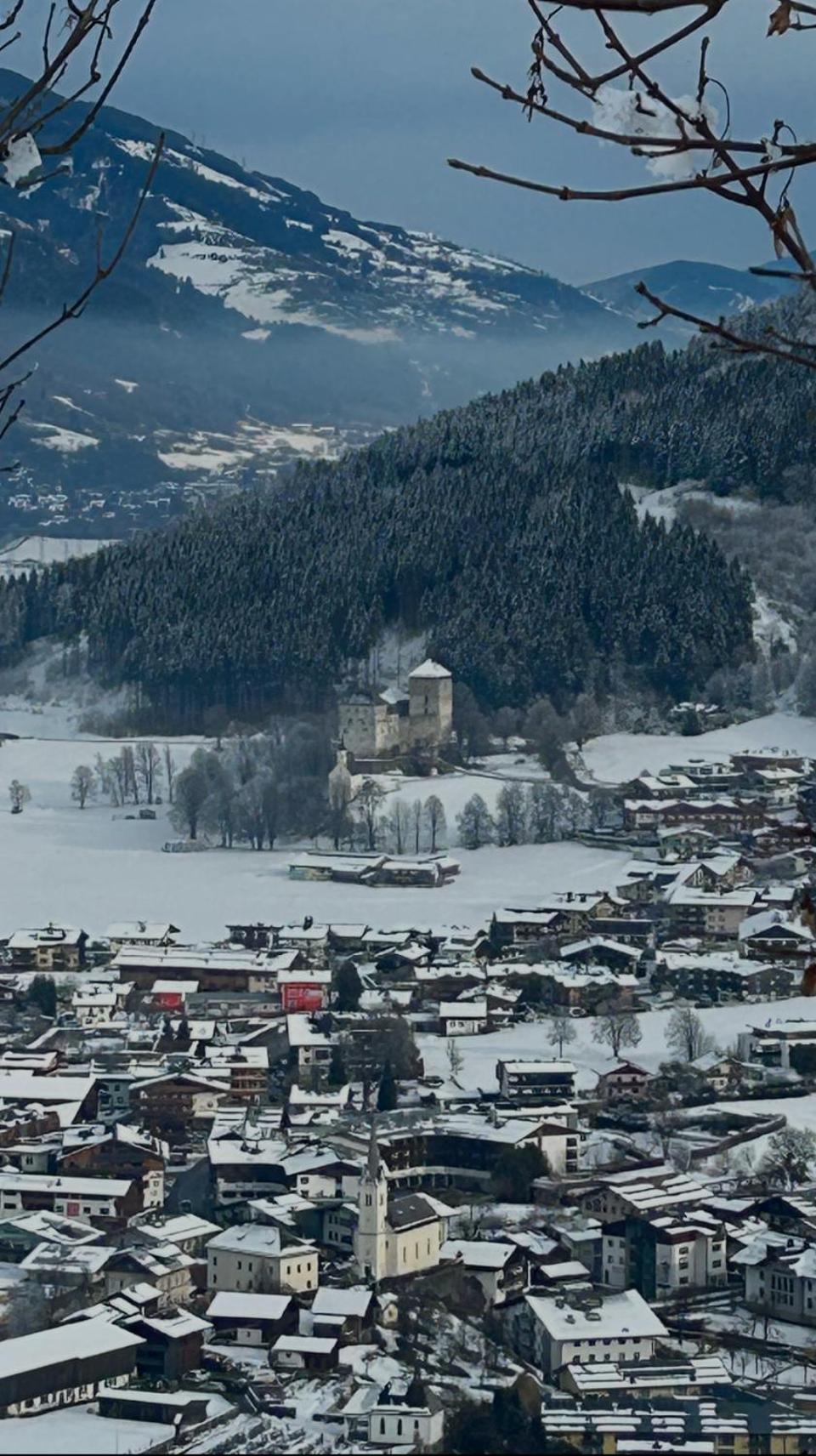 Apartament Haus Laubreuter Kaprun Zewnętrze zdjęcie